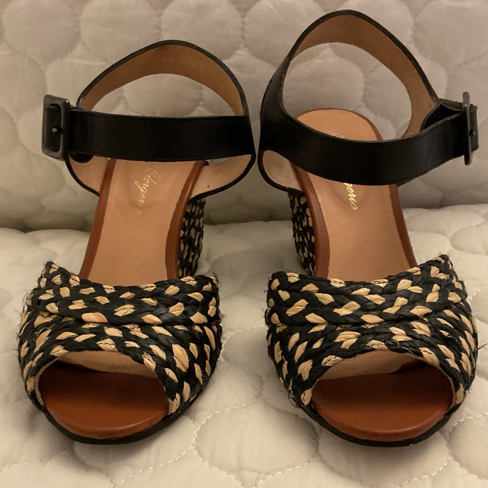 Robert Clergerie Raffia Patterned Sandals